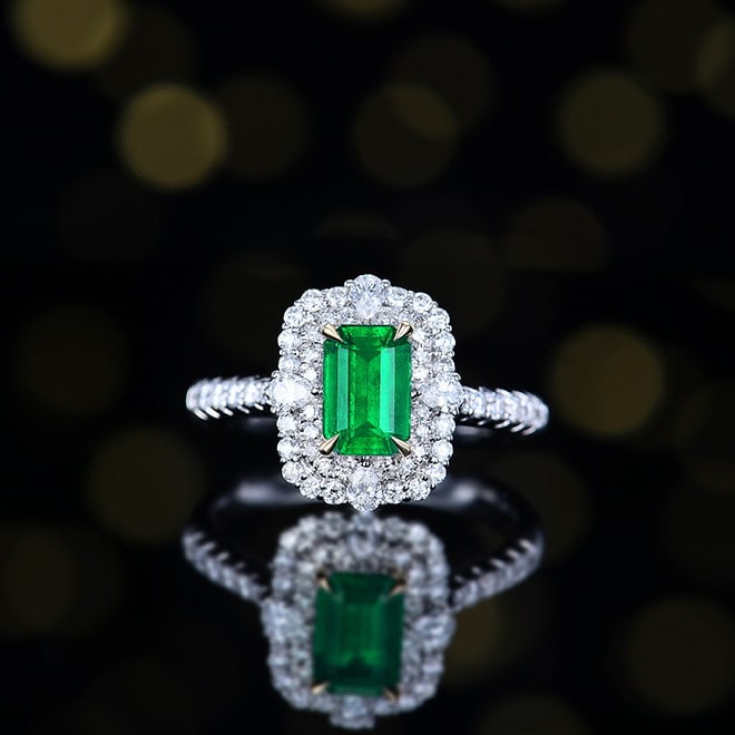 14k Gold 1.61 Ctw Vivid Green Natural Emerald & Diamond Ring/pendant( Without Chain ): Ref:230990220 // gold content:14k gold // ring size:7. 25us // // main gemstone:emerald // shape:octagonal // carat weight:0. 91ct // color:vivid green // treatment:natural // // adjacent gemstone 2 :