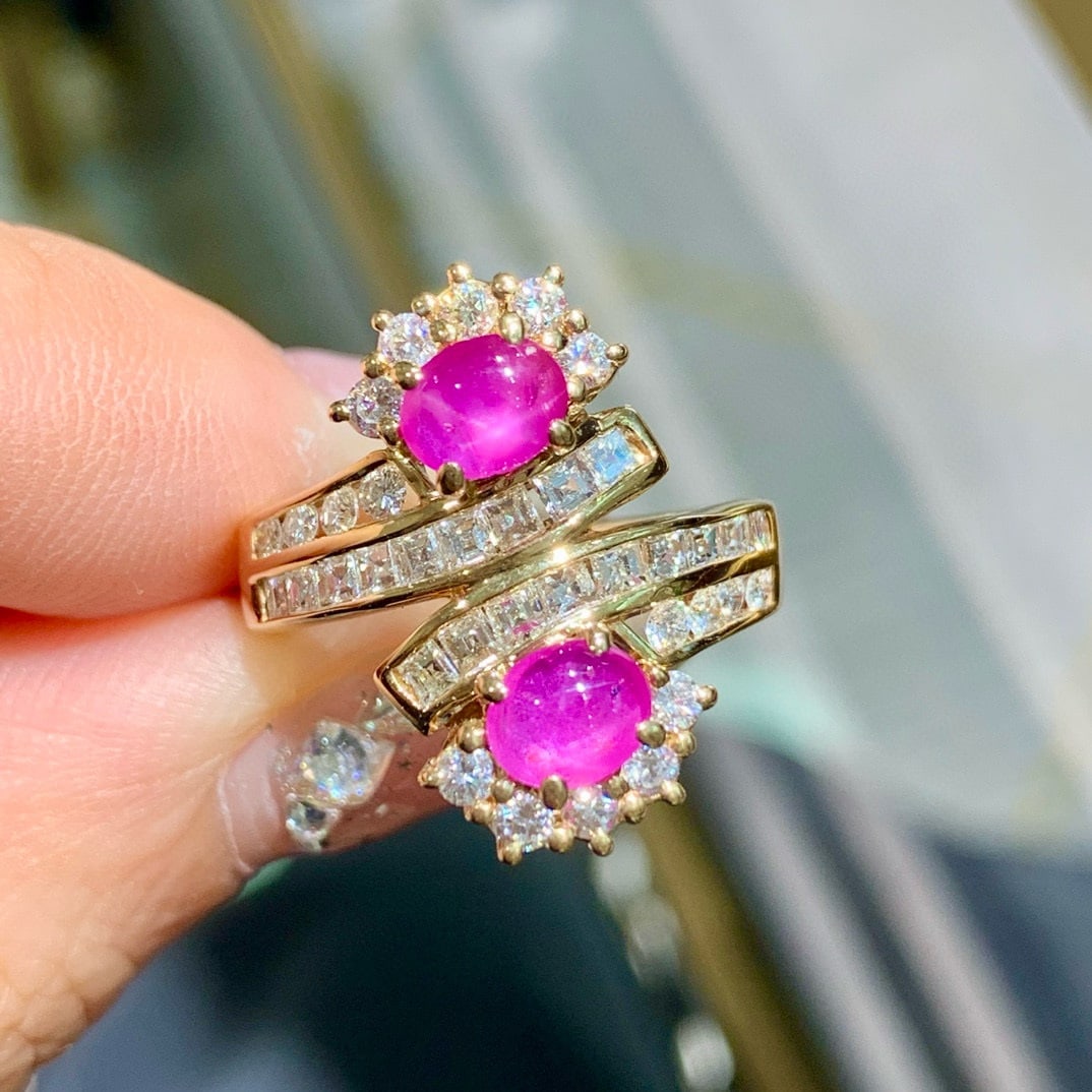 14k Gold 2.34 Ctw Natural Star Sapphire & Diamond Ring: Ref:230990221 // gold content:14k gold // ring size:7. 25us // // main gemstone:star sapphire // shape:oval // carat weight:1. 27ct // color:pink // treatment:natural // // adjacent gemstone 2 :