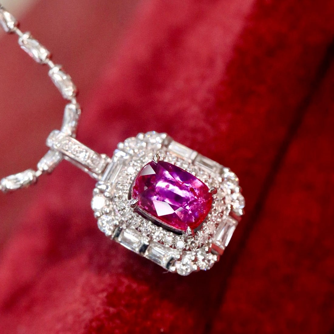 14k Gold 1.50 Ctw Natural Ruby & Diamond Pendant( Without Chain ) - 5