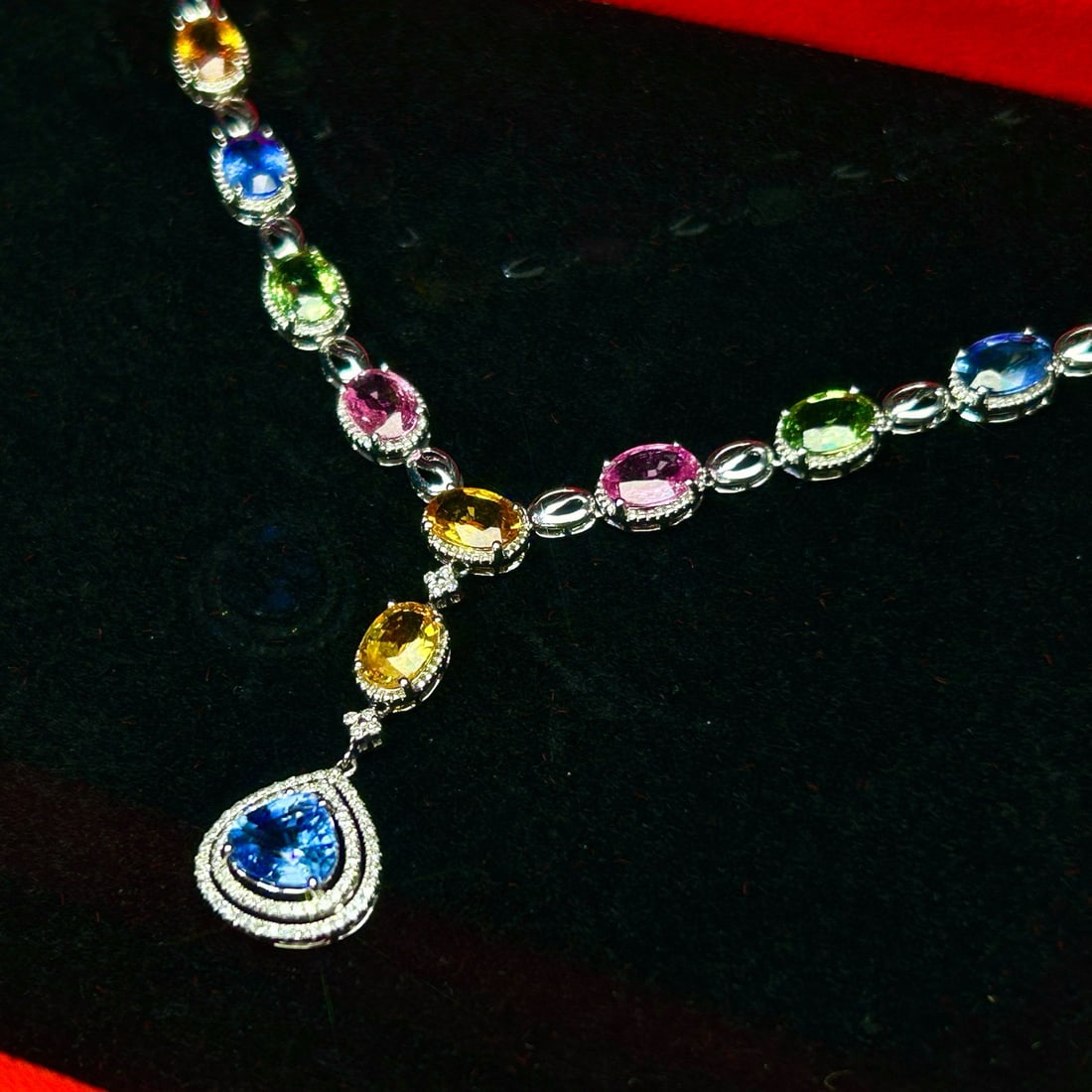 14k Gold 9.65 Ct Natural Sapphire & Diamond Necklace - 2