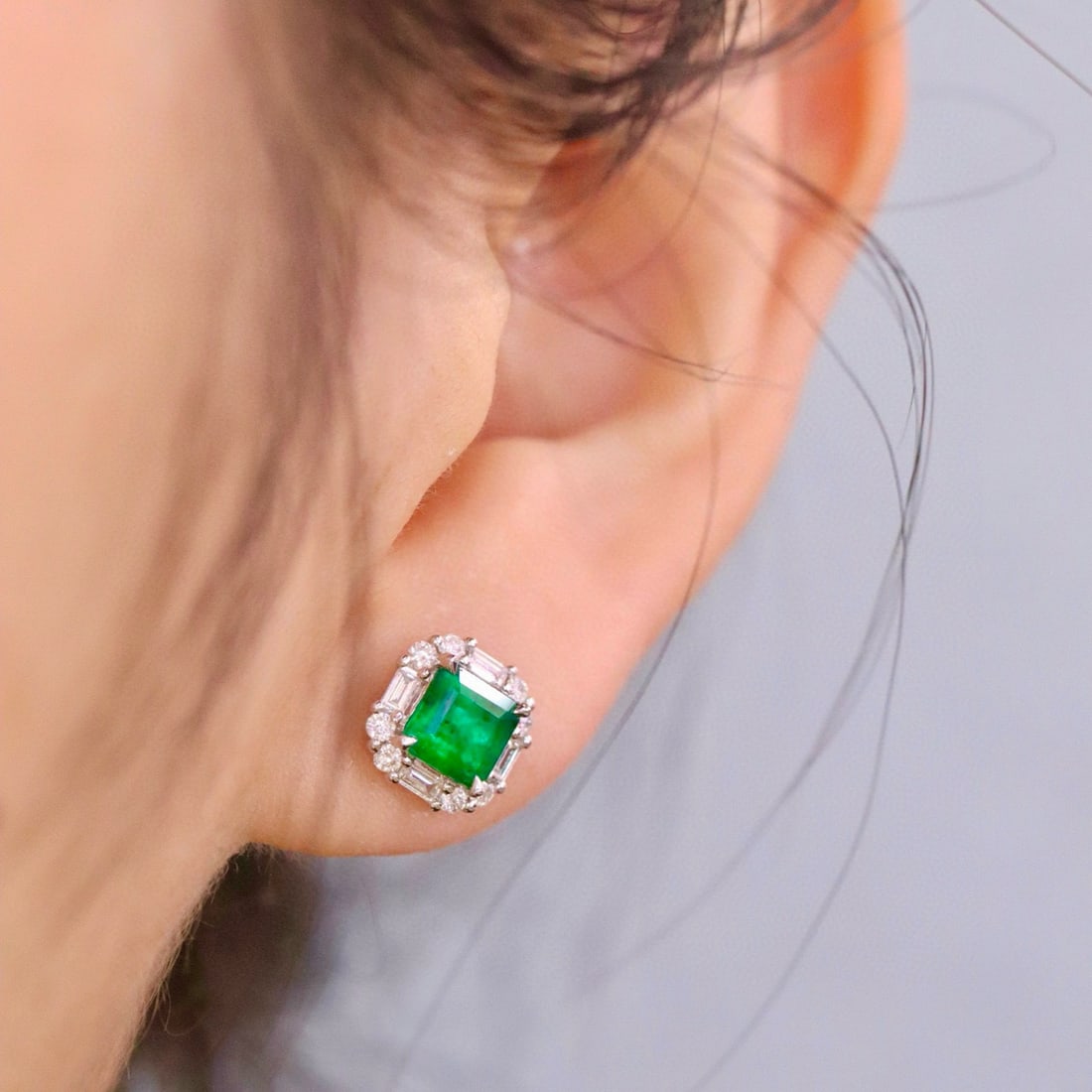 14k Gold 1.59 Ctw Vivid Green Natural Emerald & Diamond Earrings - 6