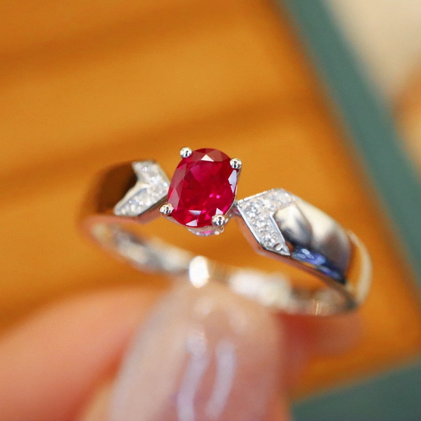 14k Gold 0.33 Ctw Natural Ruby & Diamond Ring - 2