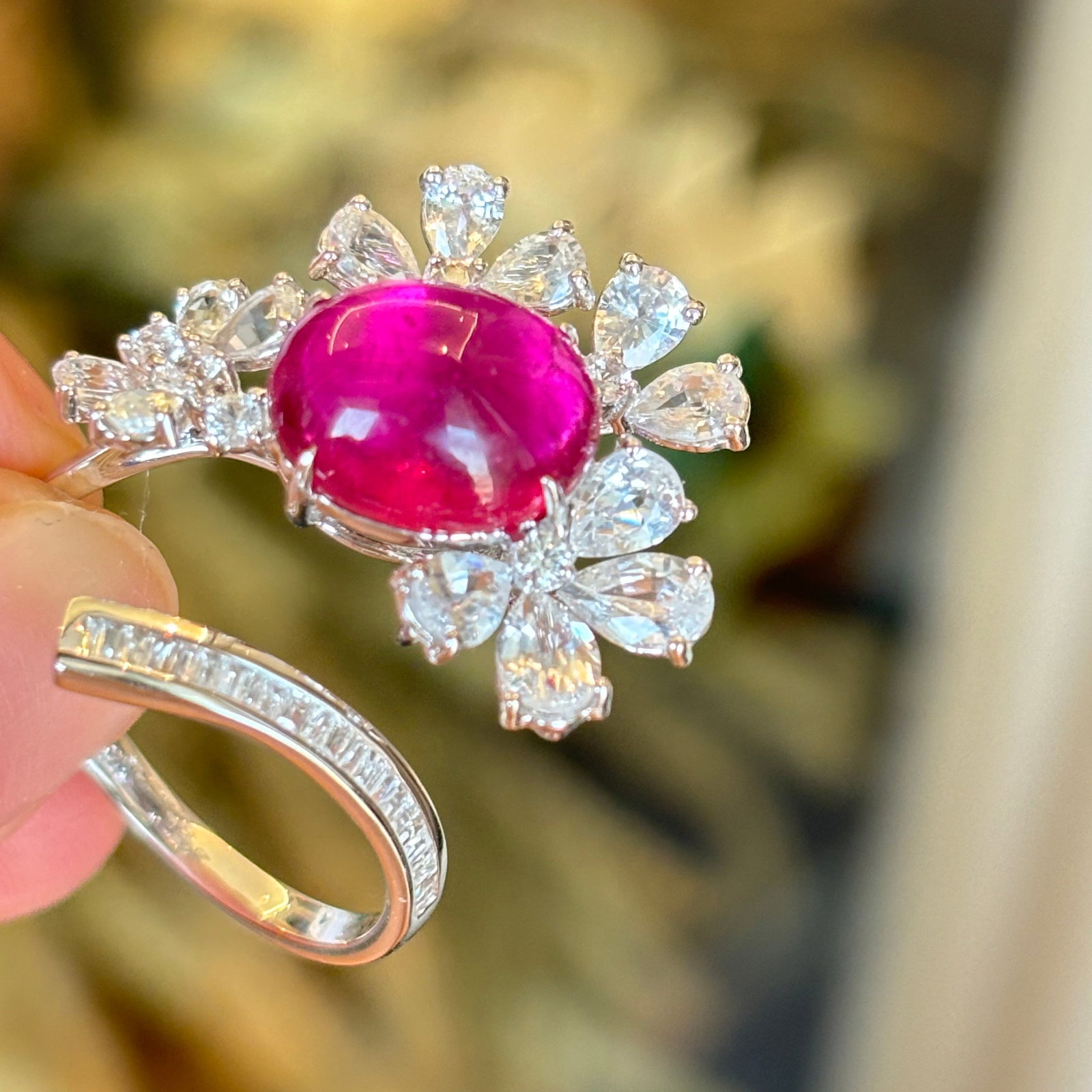 14k Gold 3.5 Ct Natural Tourmaline & Diamond & Sapphire Ring - 4