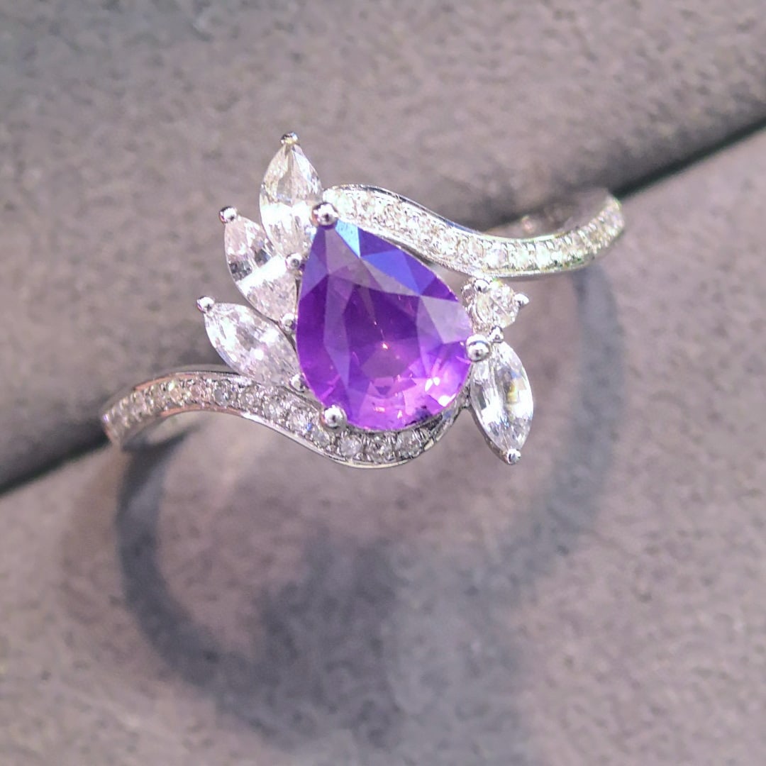 14k Gold 1.13 Ct Natural Sapphire & Diamond & Sapphire Ring: Ref:230990254 // gold content:14k gold // ring size:7. 25us // // main gemstone:sapphire // shape:pear // carat weight:1. 13ct // color:purple // treatment:natural // // adjacent gemstone 2 : diamond