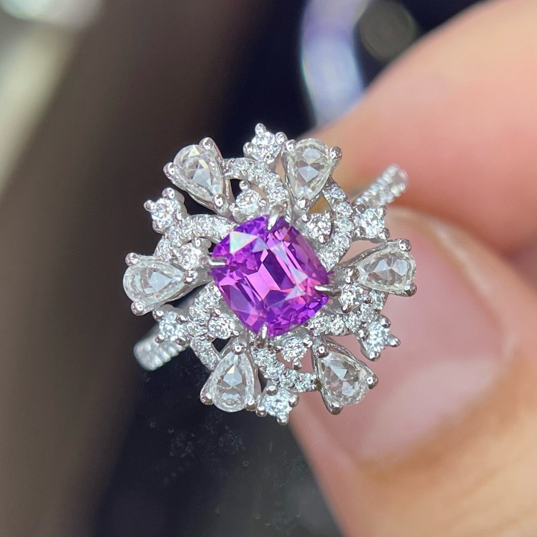 14k Gold 1.03 Ct Natural Sapphire & Diamond & Sapphire Ring: Ref:230990267 // gold content:14k gold // ring size:7. 25us // // main gemstone:sapphire // shape:cushion // carat weight:1. 03ct // color:purple // treatment:natural // // adjacent gemstone 2 :