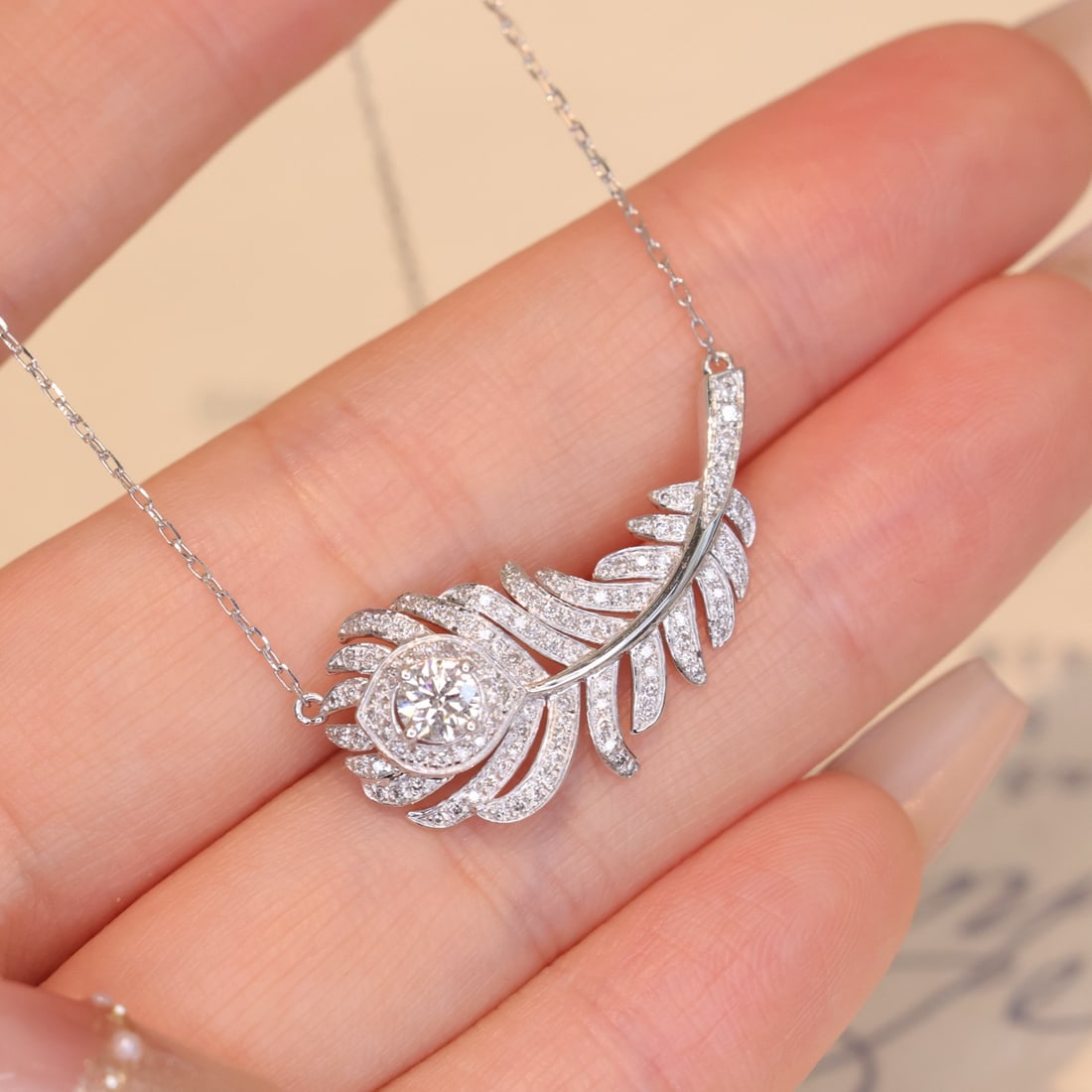14k Gold 0.7 Ctw Natural H Diamond Necklace - 3