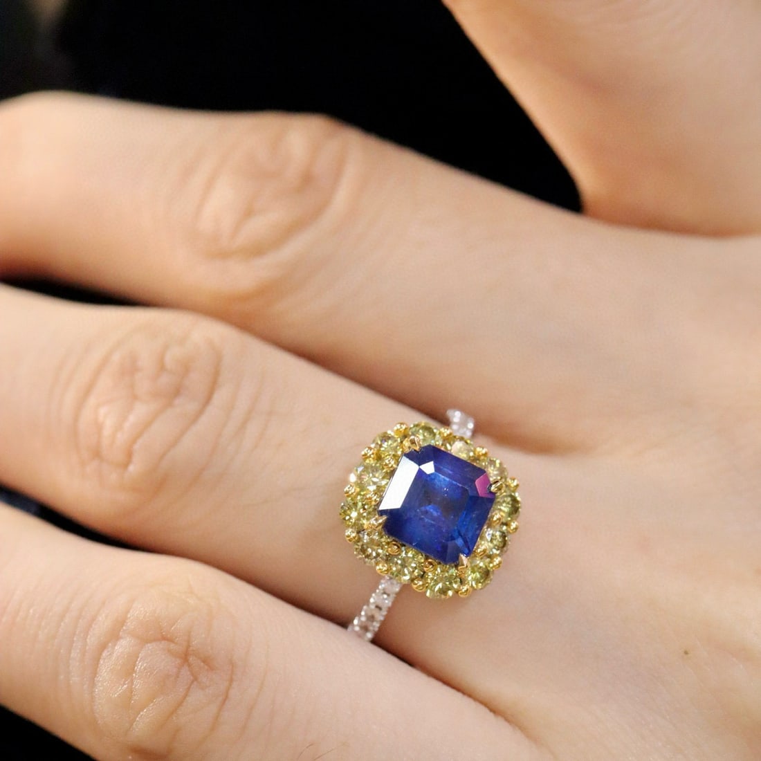 14k Gold 3.59 Ctw Natural Sapphire & Diamond Ring - 4