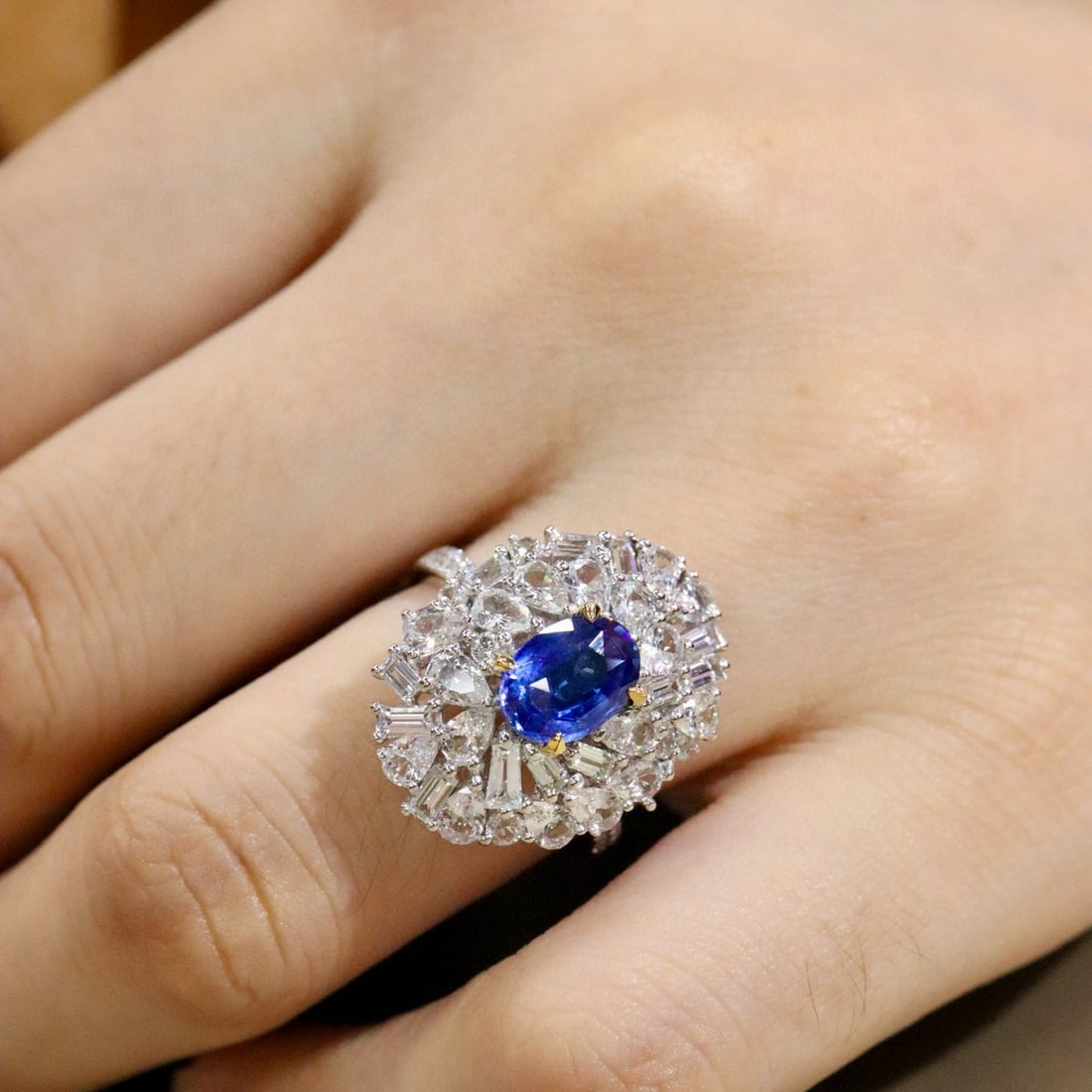 14k Gold 1.80 Ctw Natural Sapphire & Diamond Ring - 6