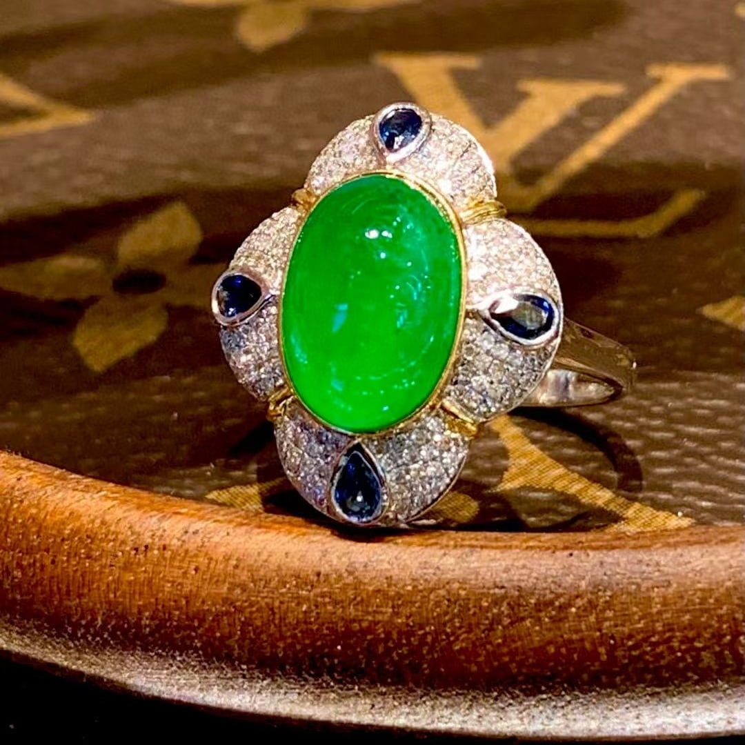 14k Gold 4 Ct Vivid Green Natural Emerald & Diamond & Sapphire Ring: Ref:230990316 // gold content:14k gold // ring size:7. 25us // // main gemstone:emerald // shape:oval // carat weight:4ct // color:vivid green // treatment:natural // // adjacent gemstone 2 : diamond