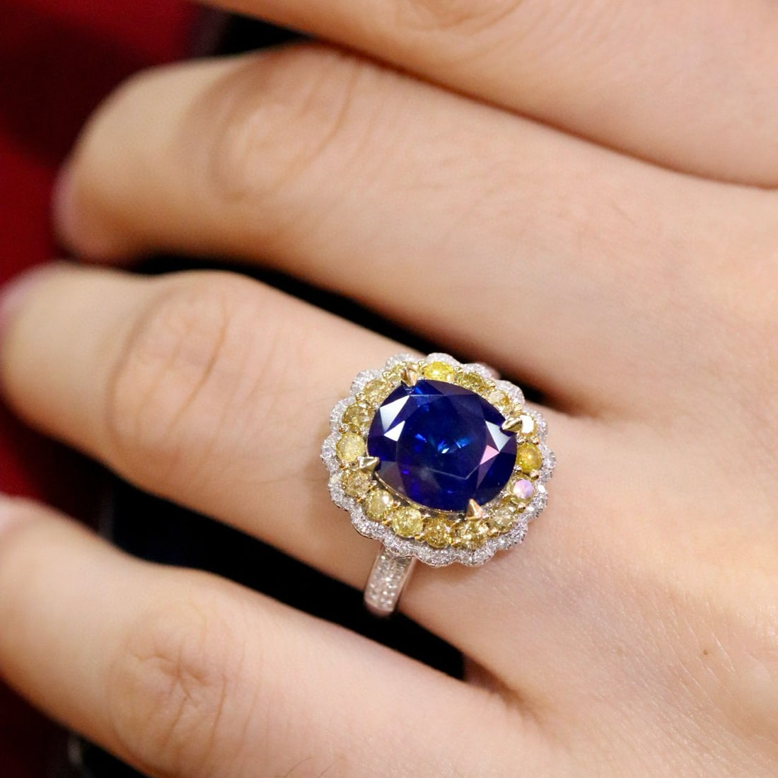 14k Gold 5.20 Ctw Natural Sapphire & Diamond Ring - 5