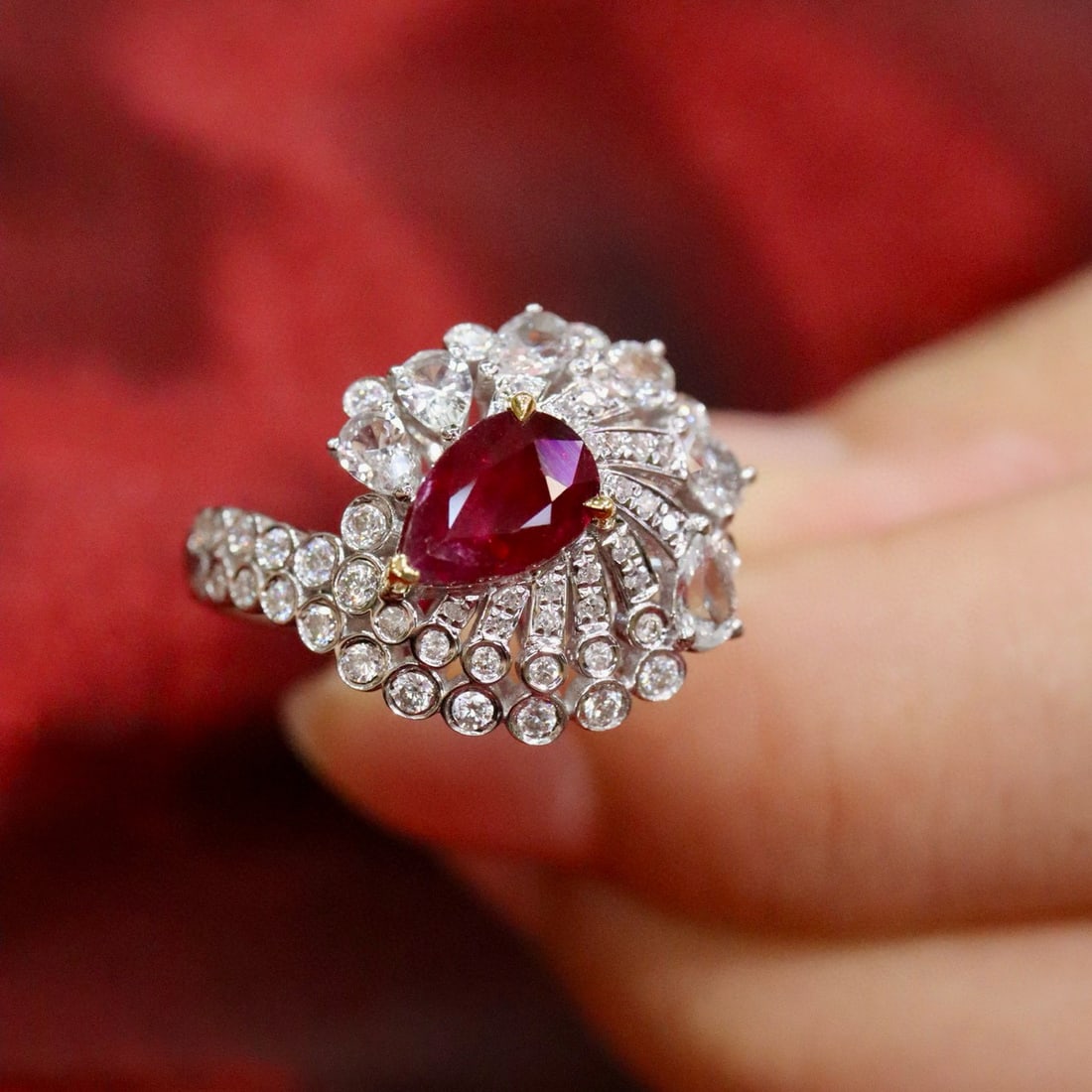 14k Gold 1.38 Ctw Vivid Red Natural Ruby & Diamond Ring - 5