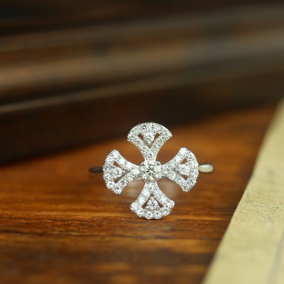 14k Gold 0.45 Ct Natural H Diamond Ring - 6