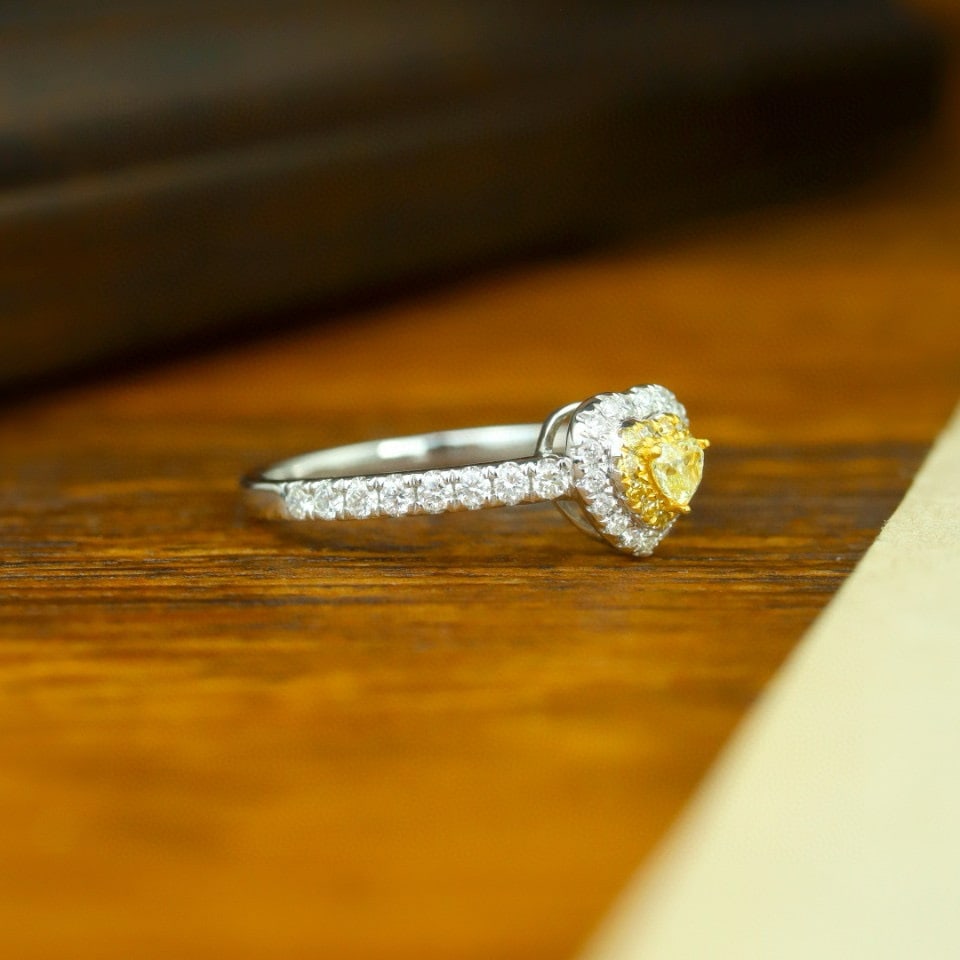 14k Gold 0.50 Ctw Natural Yellow Diamond & Diamond Ring - 5