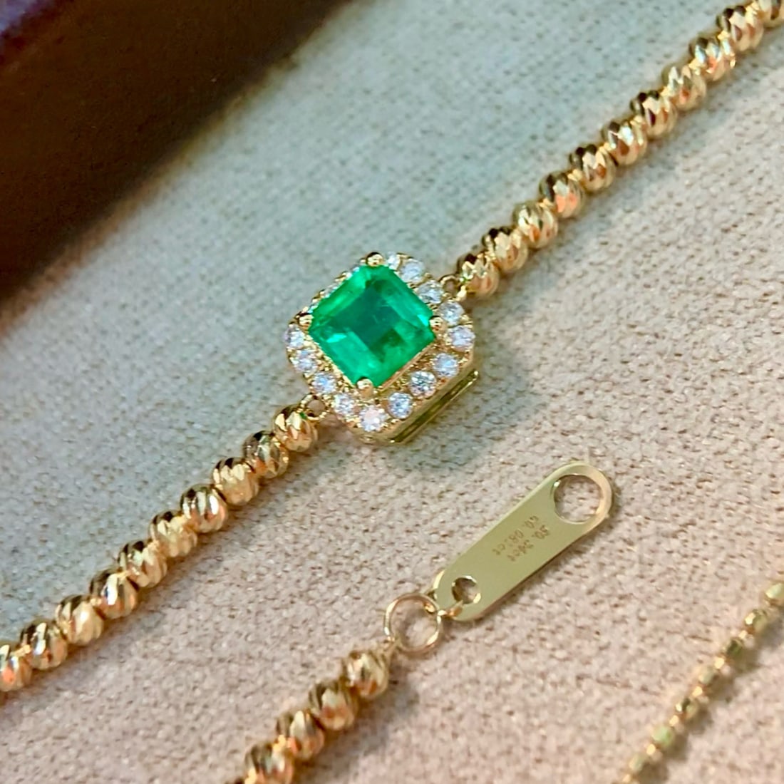 14k Gold 0.42 Ctw Vivid Green Natural Emerald & Diamond Bracelet - 3