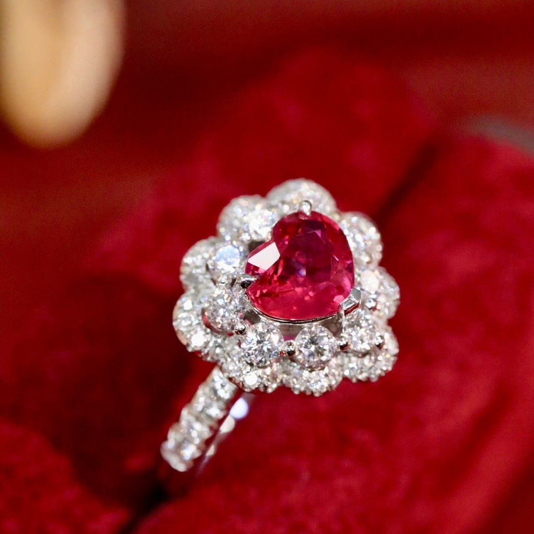 14k Gold 1.38 Ctw Natural Ruby & Diamond Ring - 5