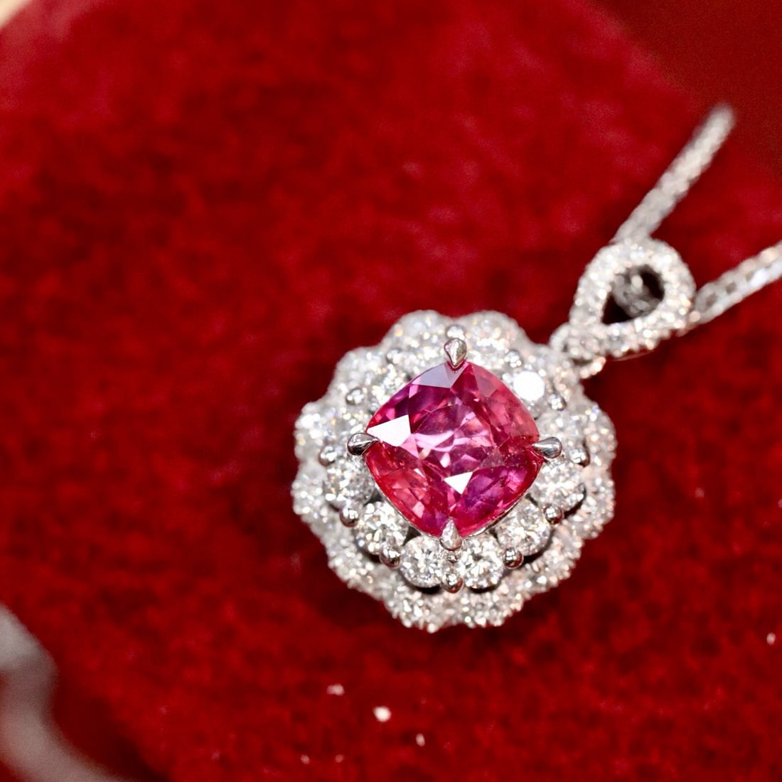 14k Gold 1.23 Ctw Natural Ruby & Diamond Pendant( Without Chain ) - 4