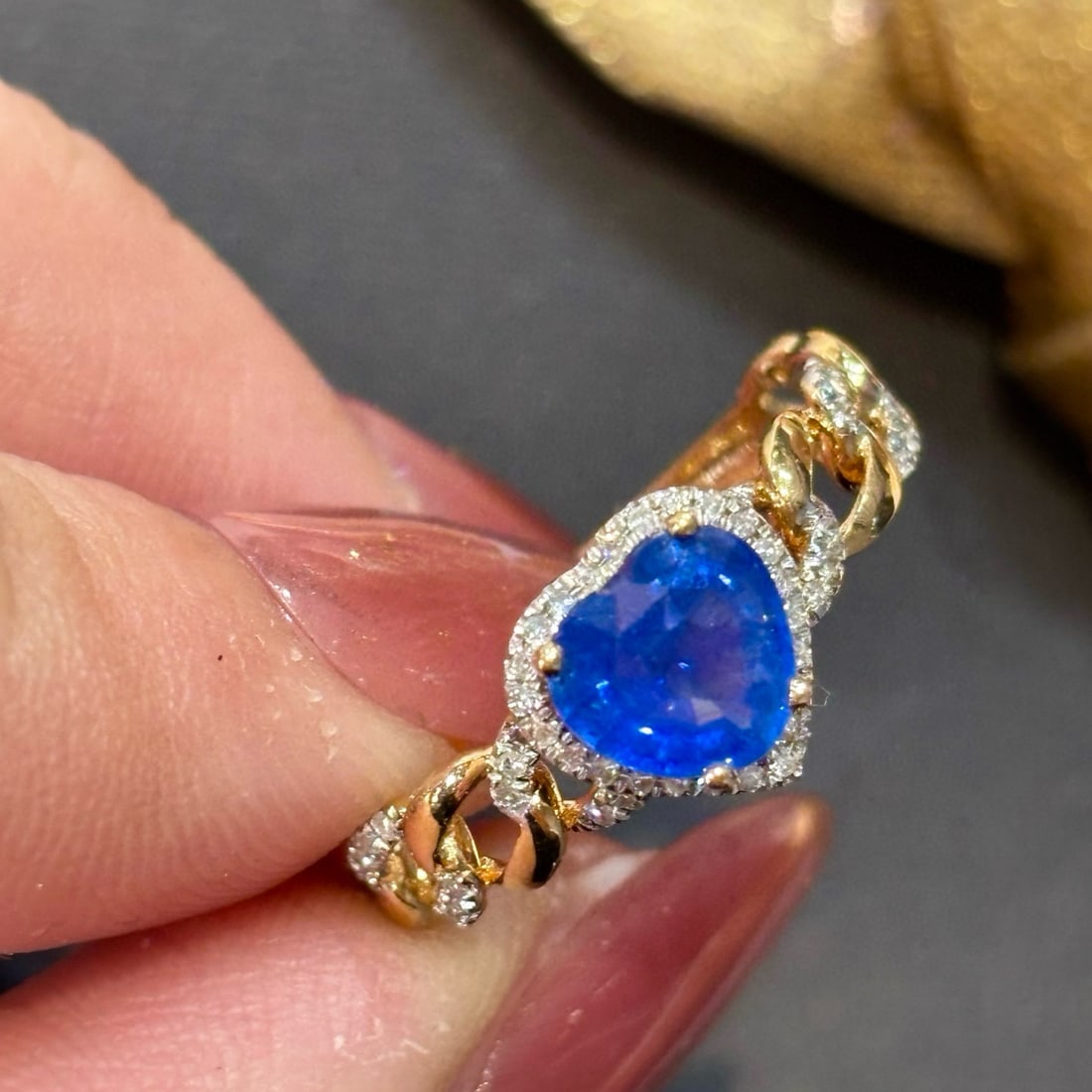 14k Gold 1.06 Ct Natural Sapphire & Diamond Ring - 3