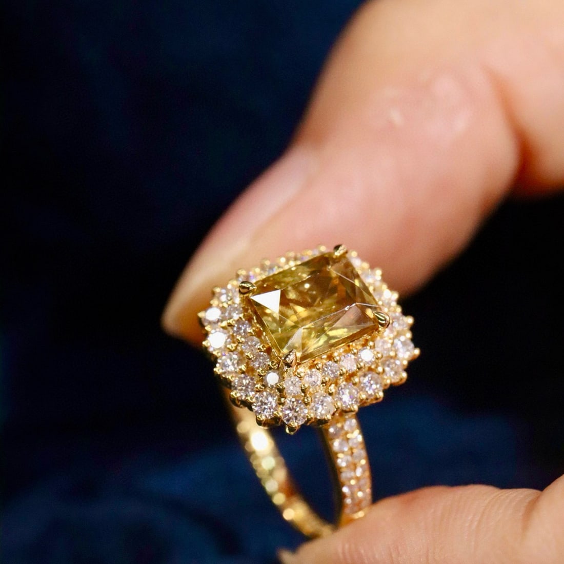 14k Gold 3.16 Ctw Natural Sapphire & Diamond Ring - 5