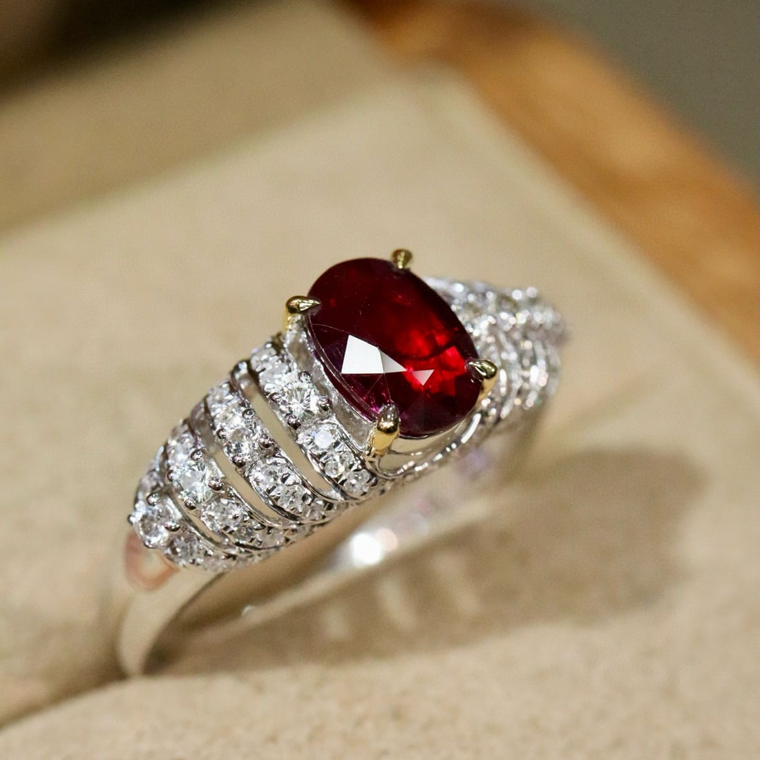 14k Gold 1.18 Ctw Natural Ruby & Diamond Ring - 4