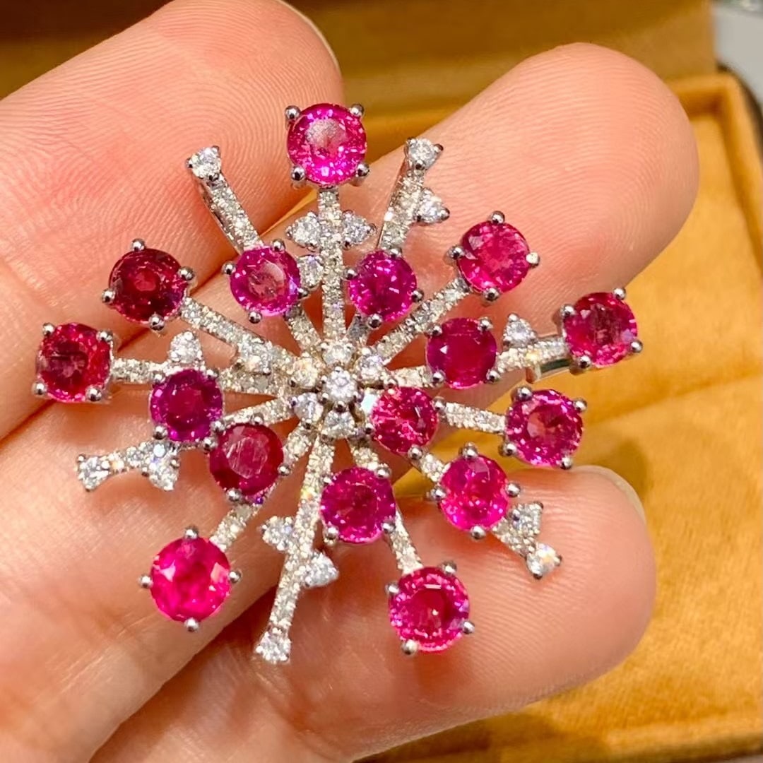 14k Gold 4 Ct Natural Ruby & Diamond Brooch/pendant( Without Chain ): Ref:230990361 // gold content:14k gold // main gemstone:ruby // shape:round // carat weight:4ct // color:red // treatment:natural // cut grade:g // // adjacent gemstone 2 : diamond // shape:round //