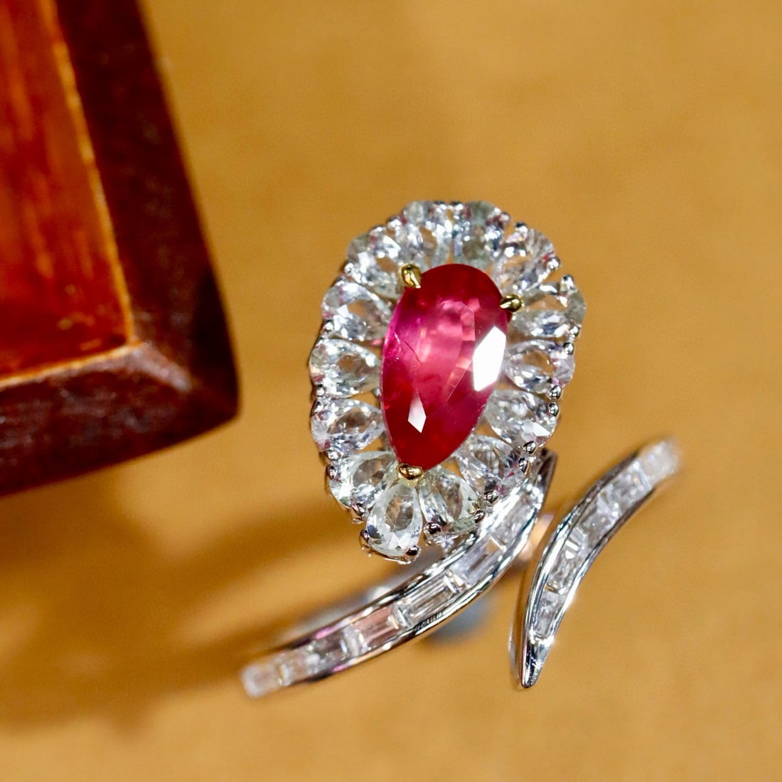 14k Gold 1.03 Ctw Natural Ruby & Diamond Ring: Ref:230990362 // gold content:14k gold // ring size:7. 25us // // main gemstone:ruby // shape:pear // carat weight:0. 79ct // color:red // treatment:natural // // adjacent gemstone 2 : diamond //