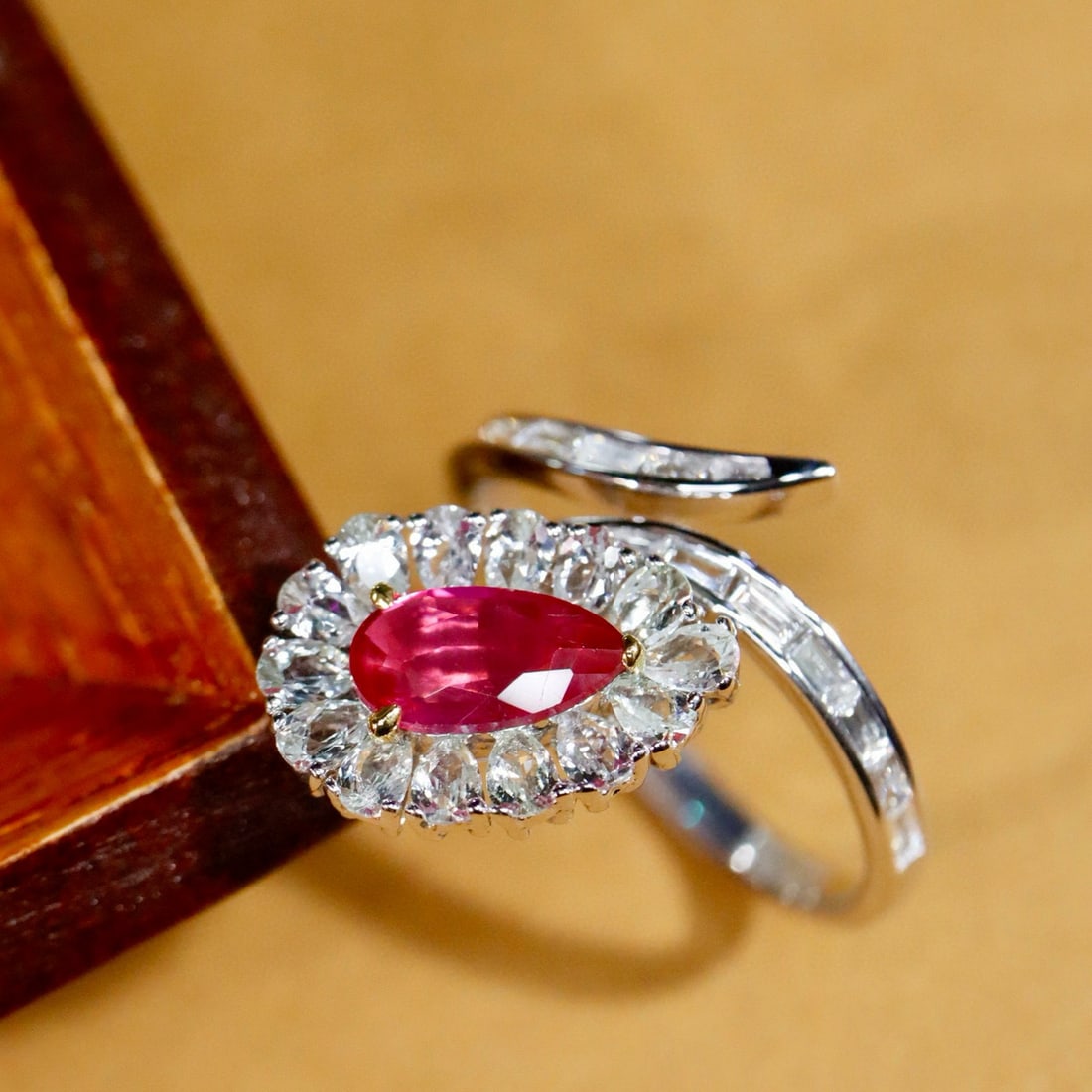 14k Gold 1.03 Ctw Natural Ruby & Diamond Ring - 5