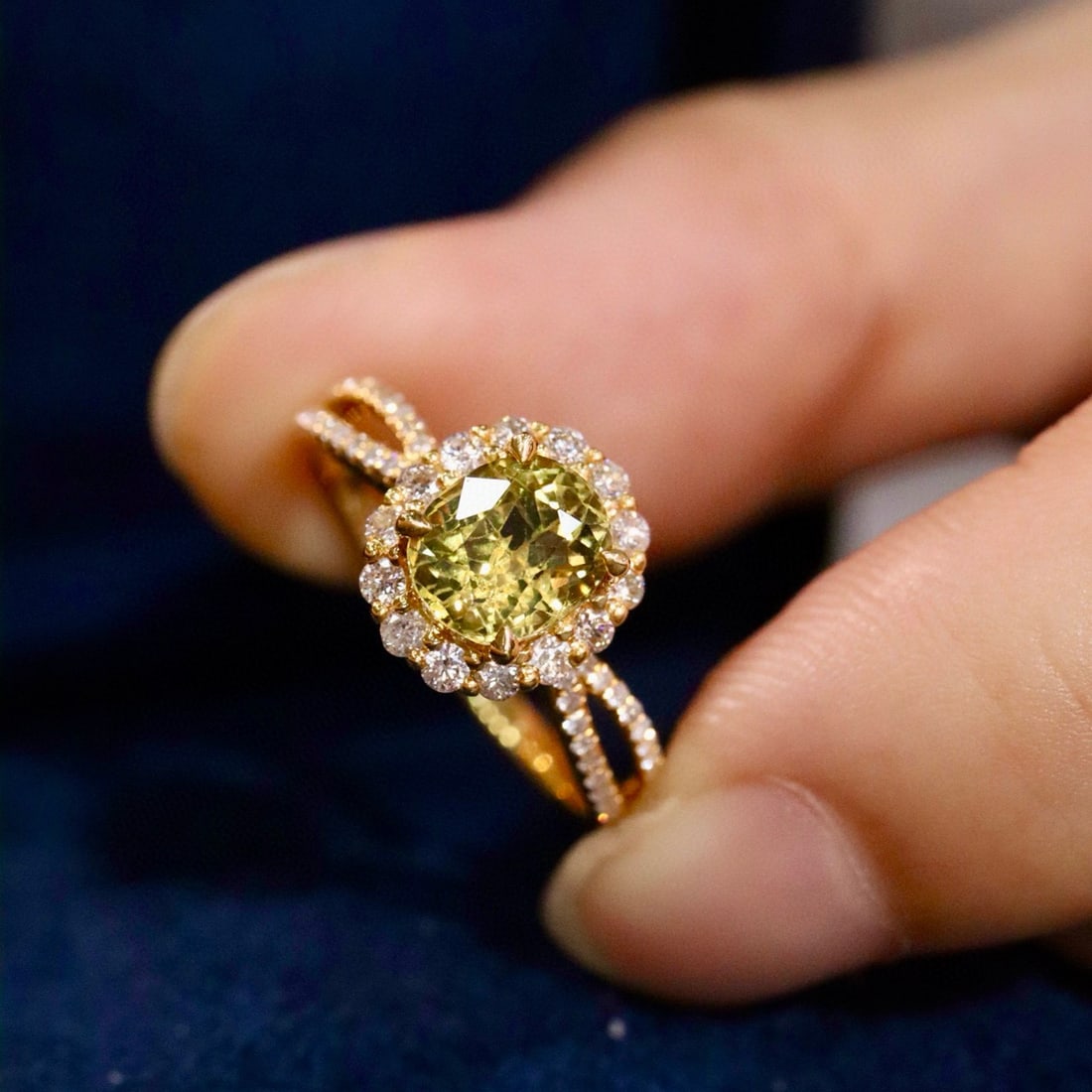14k Gold 2.05 Ctw Natural Sapphire & Diamond Ring - 5