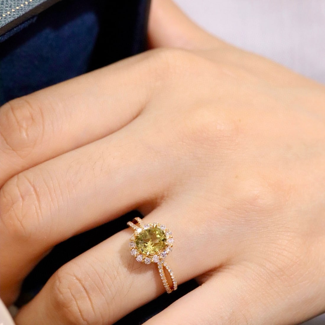 14k Gold 2.05 Ctw Natural Sapphire & Diamond Ring - 6