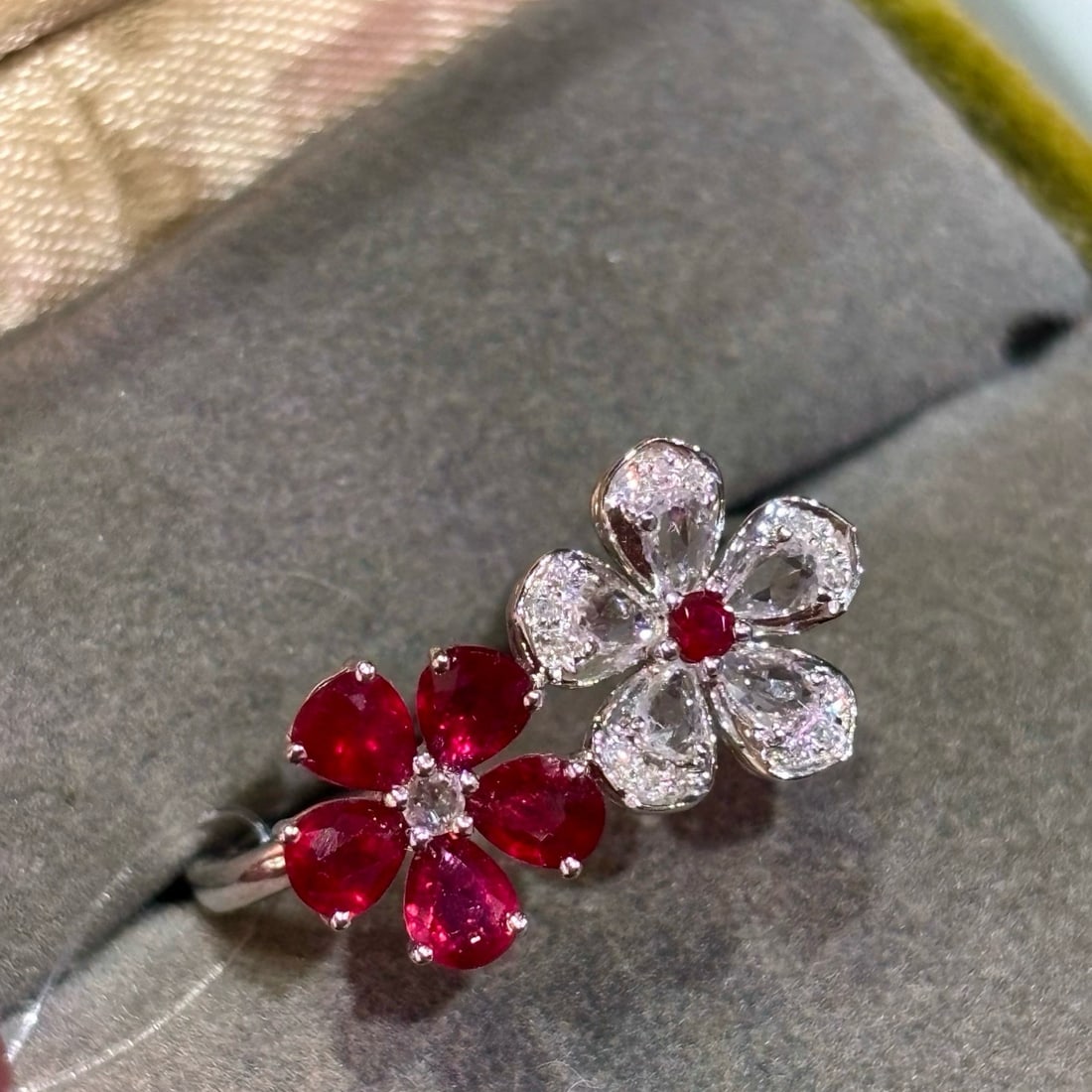 14k Gold 1.1 Ct Natural Ruby & Sapphire & Diamond Ring - 2