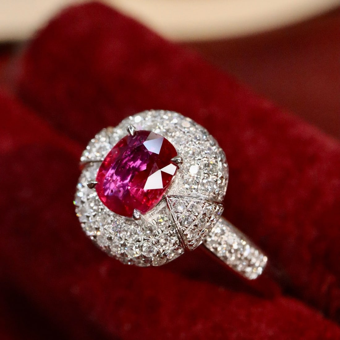 14k Gold 1.63 Ctw Natural Ruby & Diamond Ring - 4