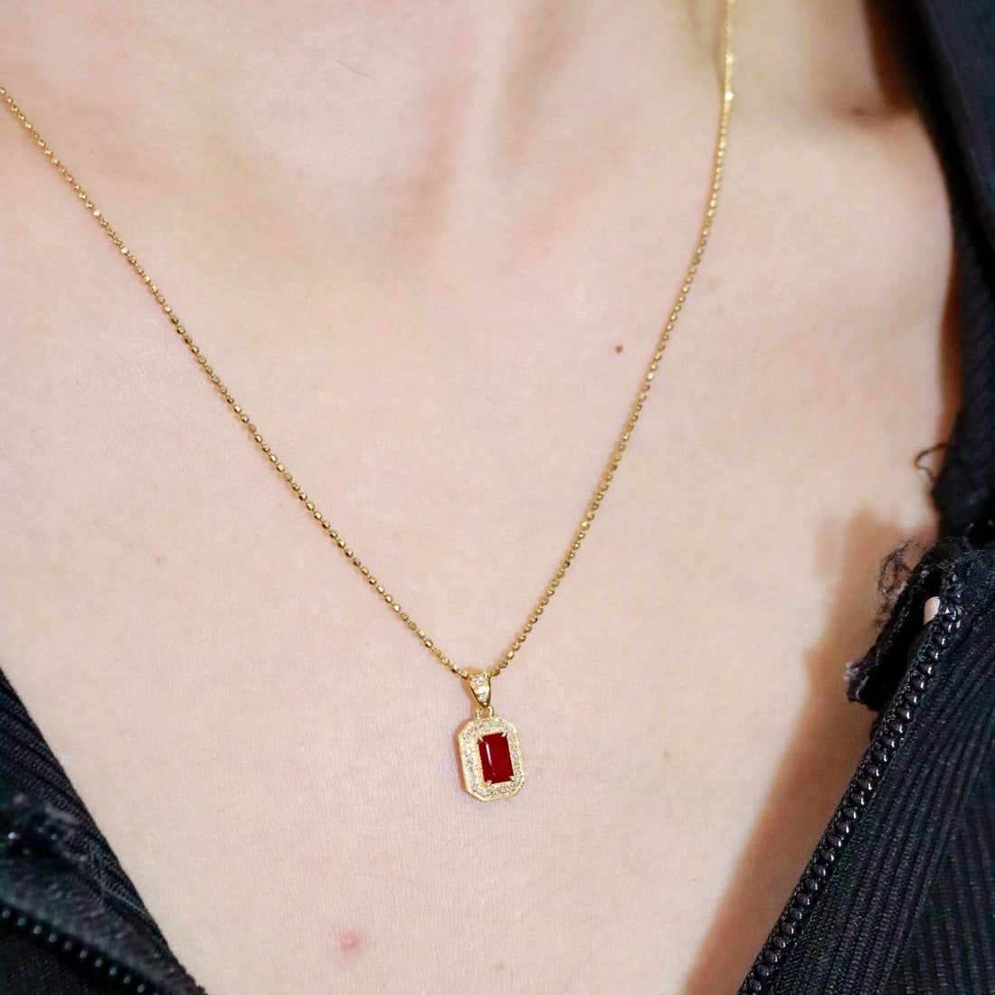 14k Gold 0.51 Ctw Vivid Red Natural Ruby & Diamond Pendant( Without Chain ) - 5