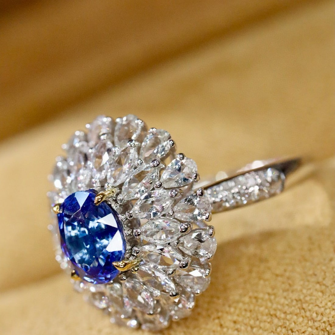 14k Gold 1.34 Ctw Natural Sapphire & Diamond Ring - 5