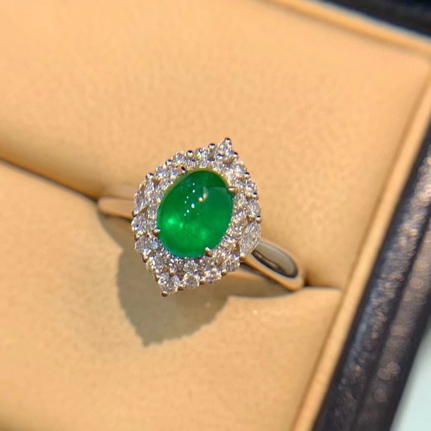 14k Gold 1.51 Ctw Vivid Green Natural Emerald & Diamond Ring - 3