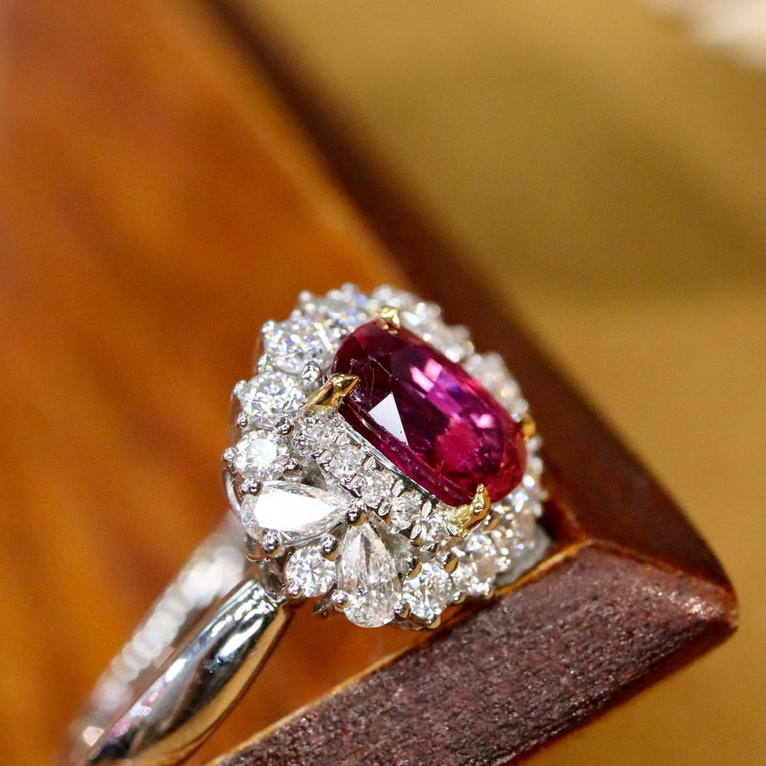 14k Gold 1.20 Ctw Natural Ruby & Diamond Ring - 2