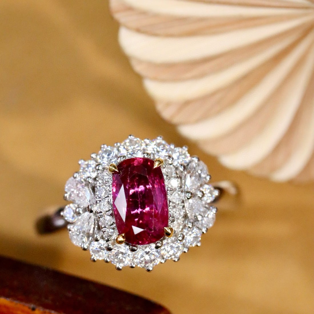 14k Gold 1.20 Ctw Natural Ruby & Diamond Ring - 4