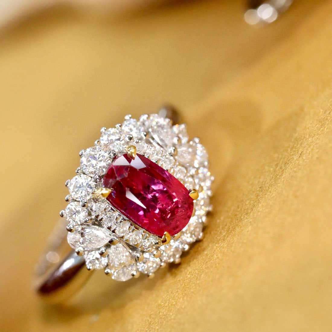 14k Gold 1.20 Ctw Natural Ruby & Diamond Ring - 5