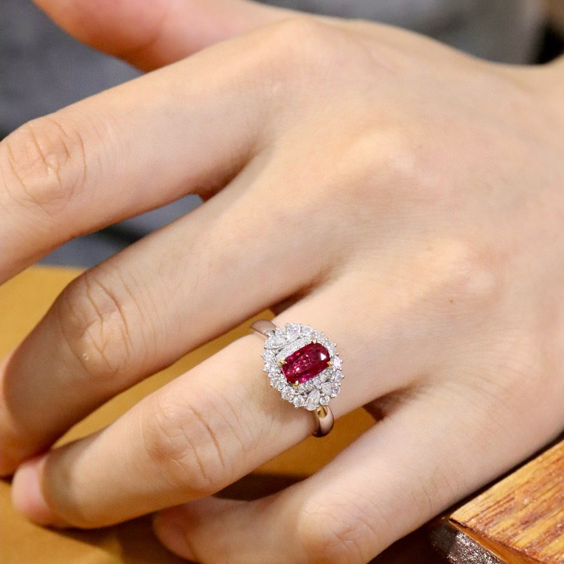 14k Gold 1.20 Ctw Natural Ruby & Diamond Ring - 6