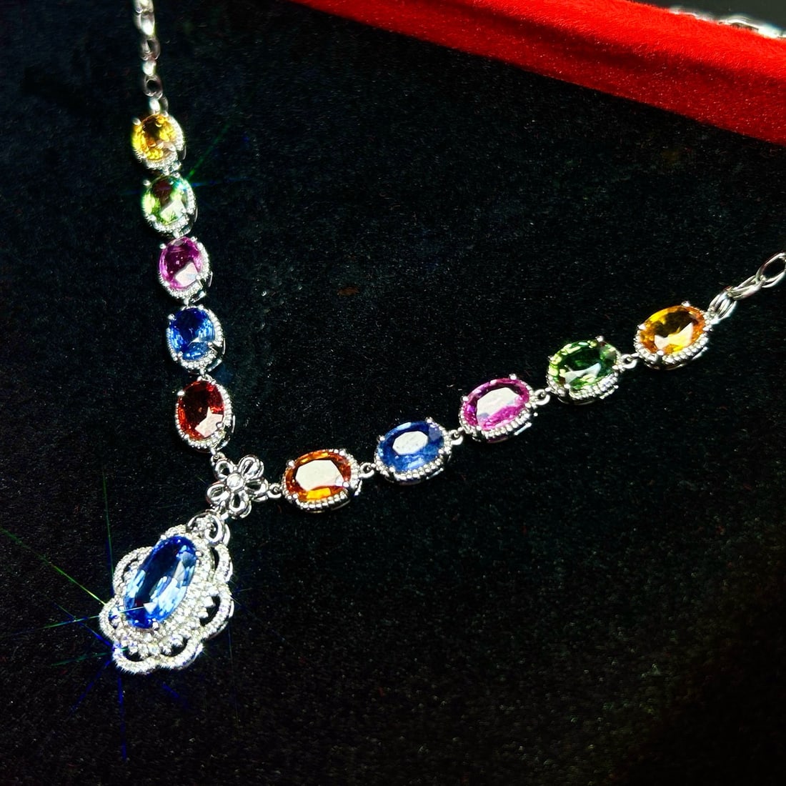 14k Gold 10.1 Ct Natural Sapphire & Diamond Necklace - 2