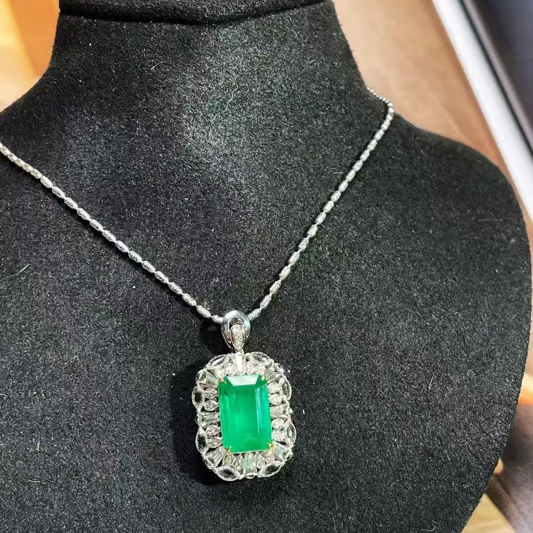 14k Gold 3.77 Ctw Natural Emerald & Sapphire Pendant( Without Chain ) - 3
