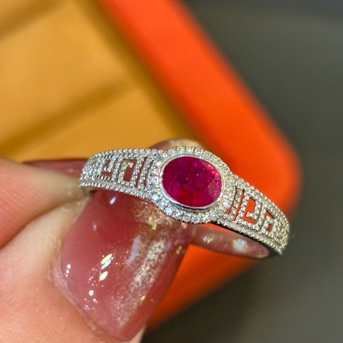 14k Gold 0.6 Ct Natural Ruby & Diamond Ring: Ref:230990440 // gold content:14k gold // ring size:7. 25us // // main gemstone:ruby // shape:oval // carat weight:0. 6ct // color:red // treatment:natural // // adjacent gemstone 2 : diamond //