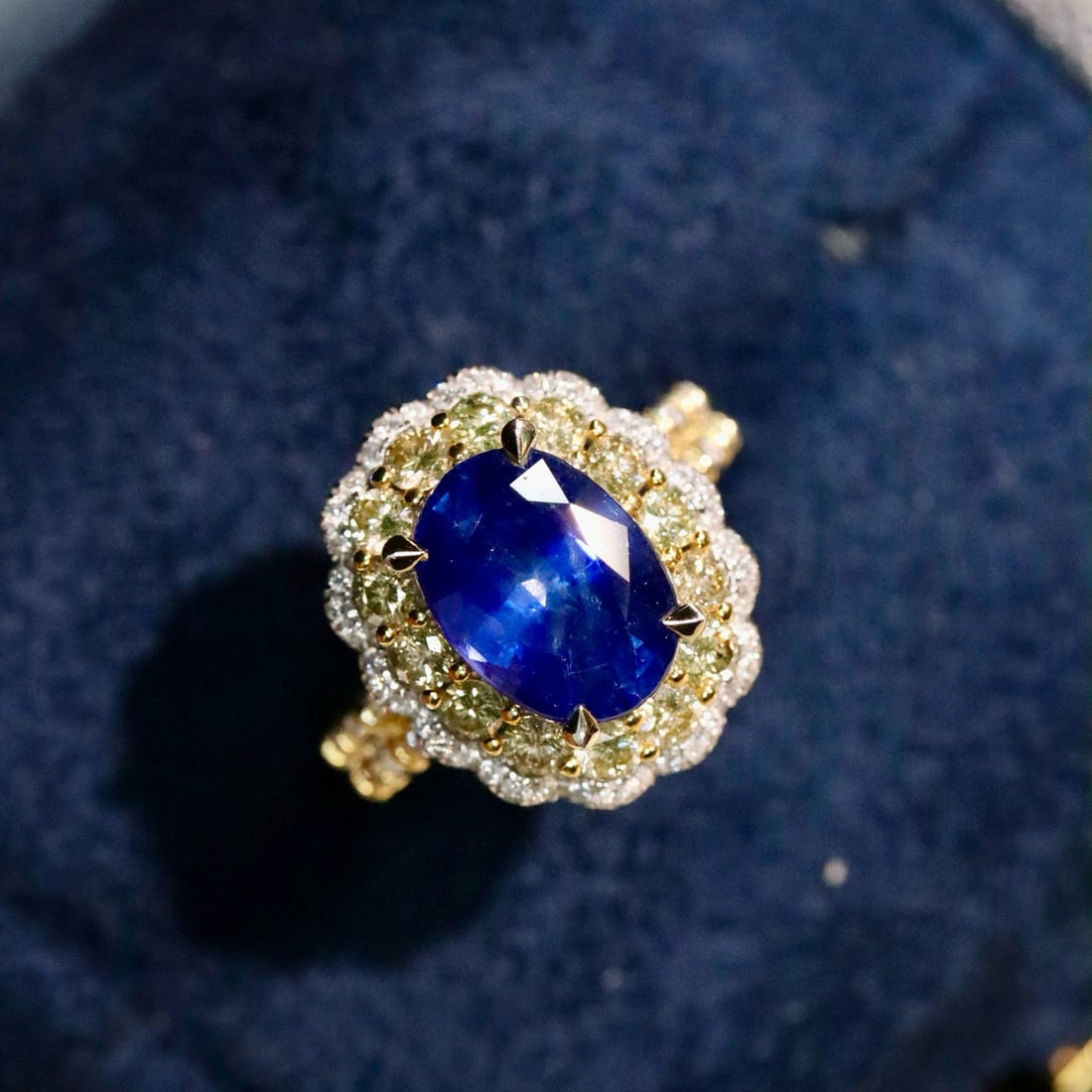 14k Gold 4.01 Ctw Natural Sapphire & Diamond Ring - 5