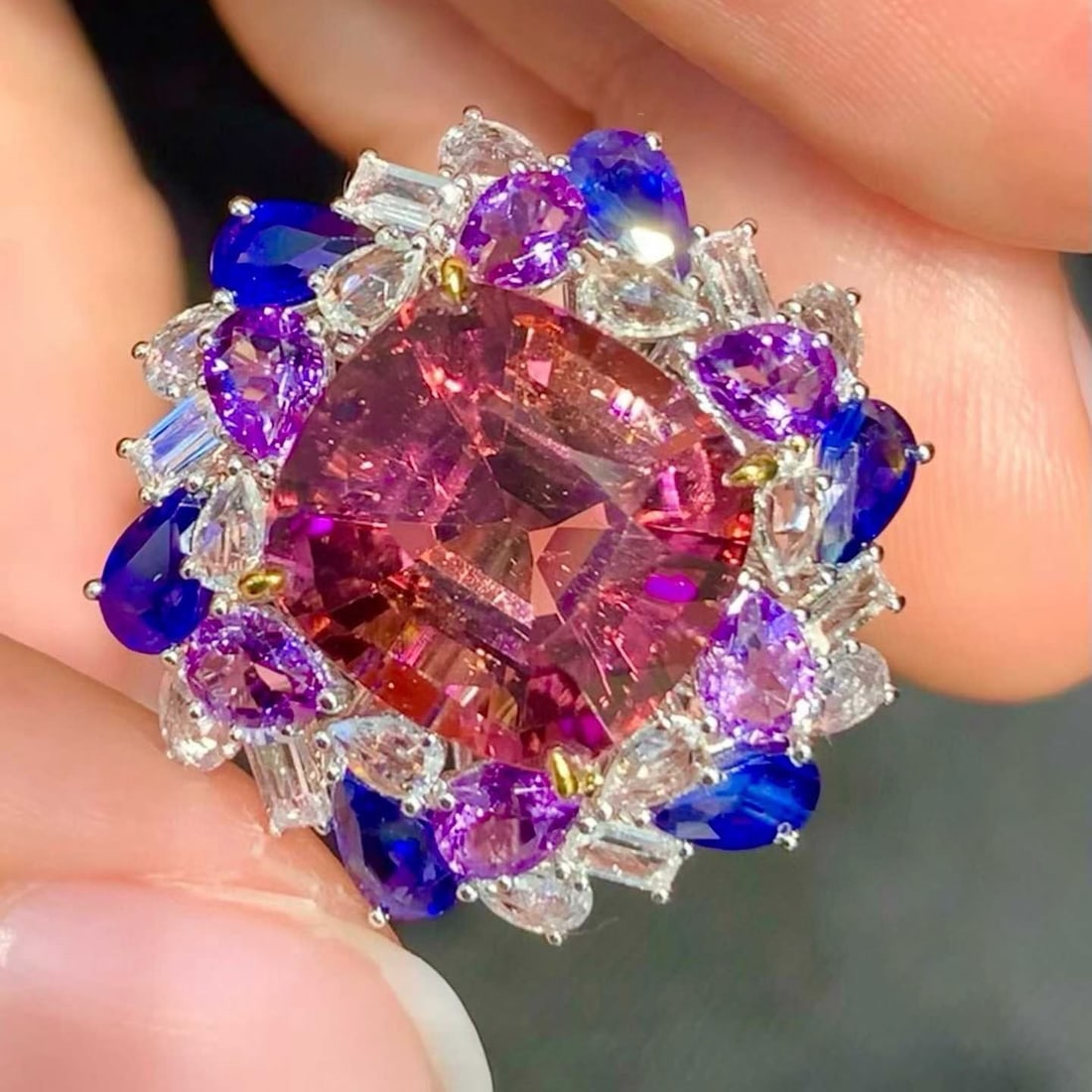 14k Gold 5.72 Ct Natural Tourmaline & Diamond & Sapphire Ring - 6