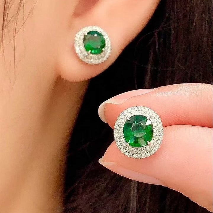 14k Gold 2.3 Ct Natural Tsavorite & Diamond Earrings - 4