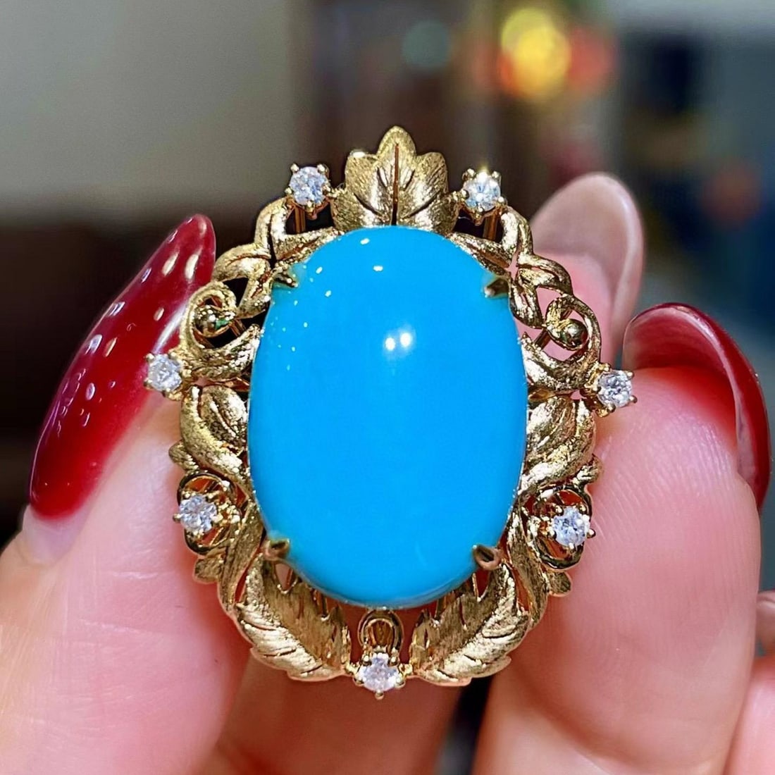 14k Gold 9.36 Ctw Natural Blue Turquoise & Diamond Ring: Ref:231155119 // gold content:14k gold // ring size:7. 25us // // main gemstone:blue turquoise // shape:oval // carat weight:9. 15ct // color:blue // treatment:natural // // adjacent gemstone 2 :