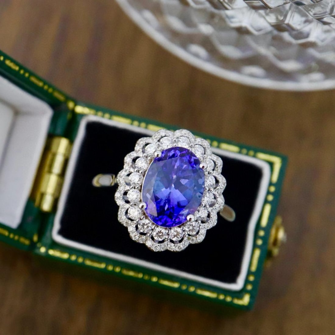 14k Gold 3.35 Ctw Natural Tanzanite & Diamond Ring: Ref:231155121 // gold content:14k gold // ring size:7. 25us // // main gemstone:tanzanite // shape:oval // carat weight:2. 93ct // color:blue // treatment:natural // // adjacent gemstone 2 : diamond