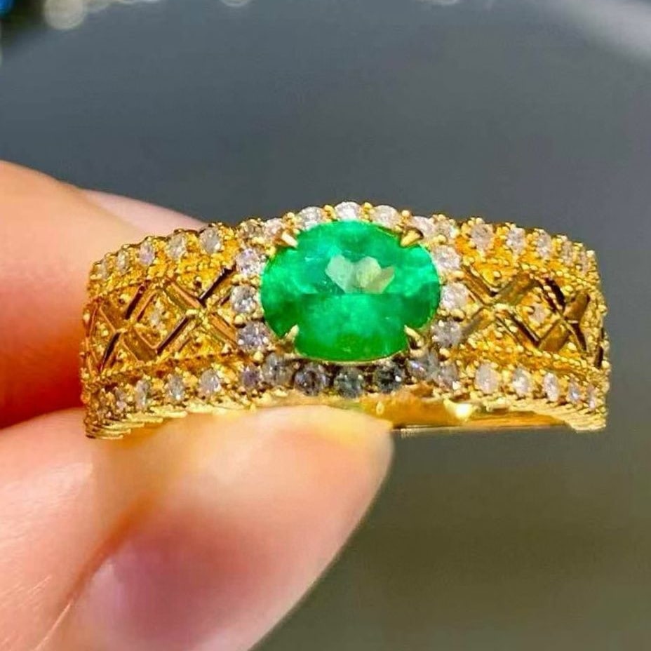 14k Gold 0.65 Ct Natural Emerald & Diamond Ring - 3