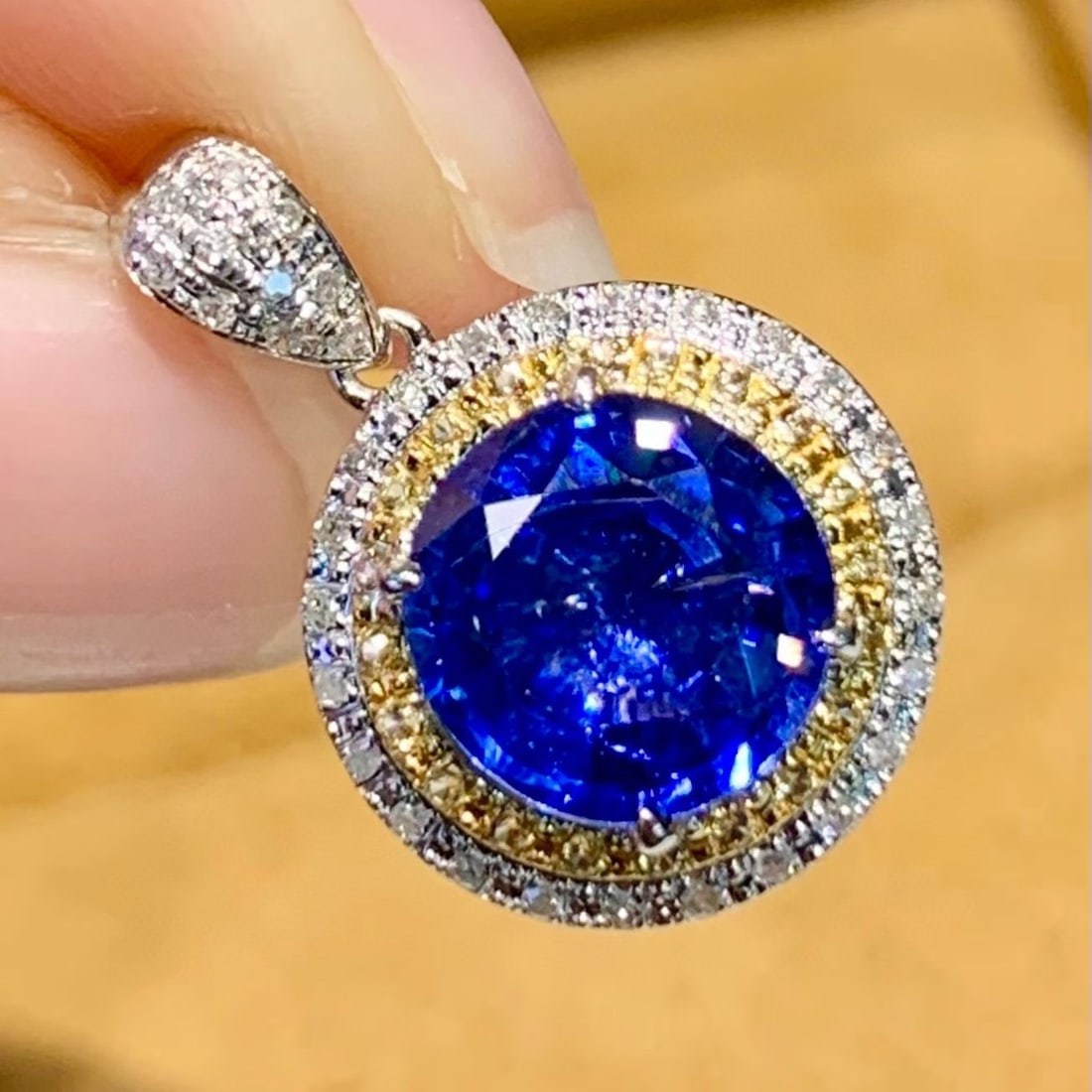 14k Gold 2.2 Ct Natural Sapphire & Diamond Pendant( Without Chain ) - 4