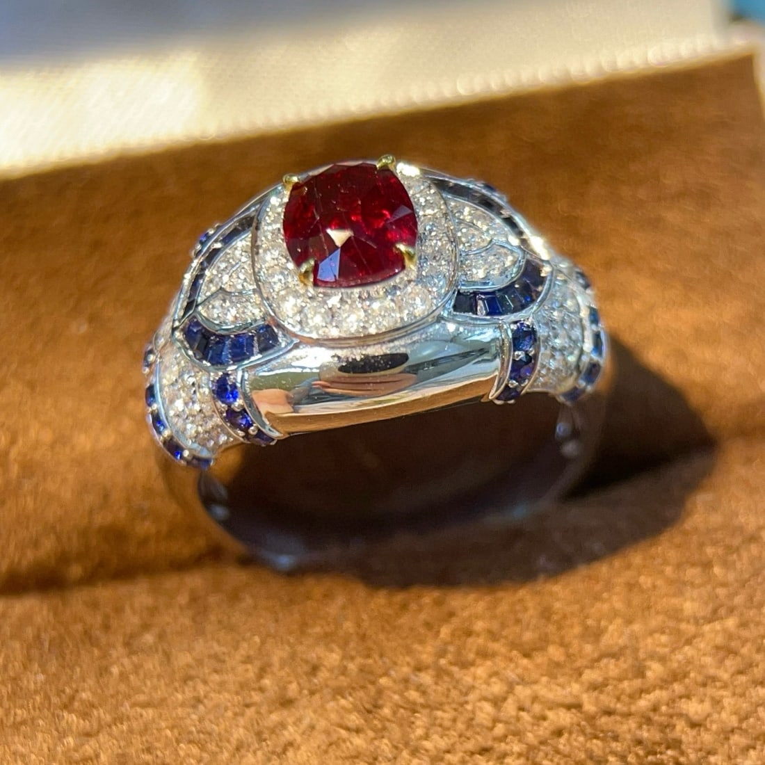 14k Gold 2.25 Ctw Natural Ruby & Diamond Ring - 3