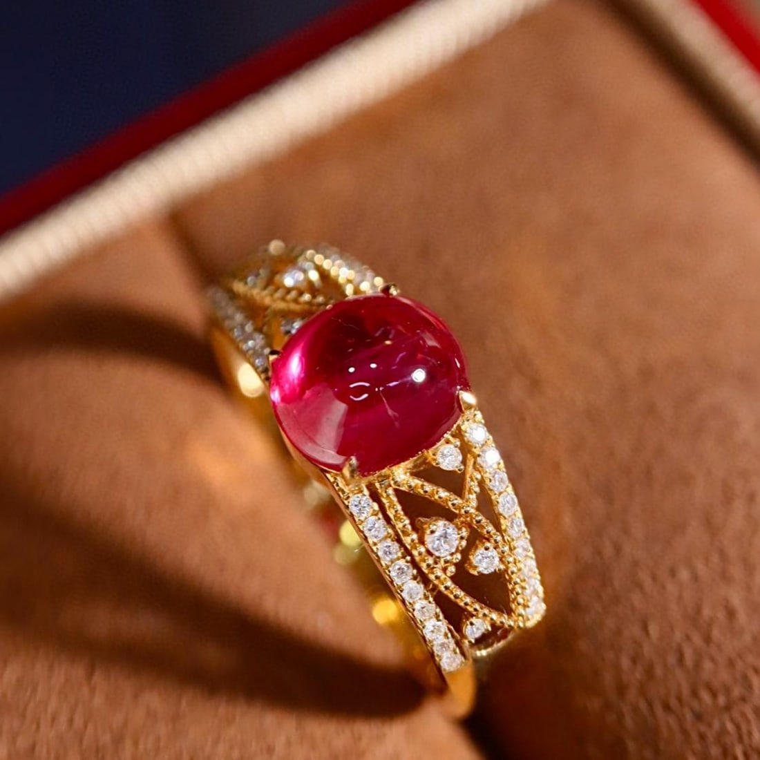 14k Gold 1.83 Ctw Natural Ruby & Diamond Ring: Ref:231155137 // gold content:14k gold // ring size:7. 25us // // main gemstone:ruby // shape:oval // carat weight:1. 71ct // color:red // treatment:natural // // adjacent gemstone 2 : diamond //