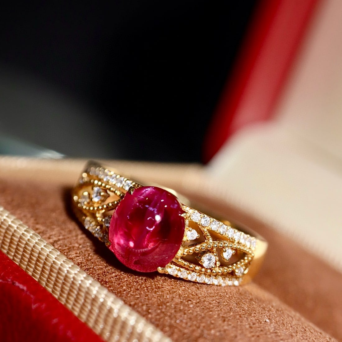14k Gold 1.83 Ctw Natural Ruby & Diamond Ring - 6